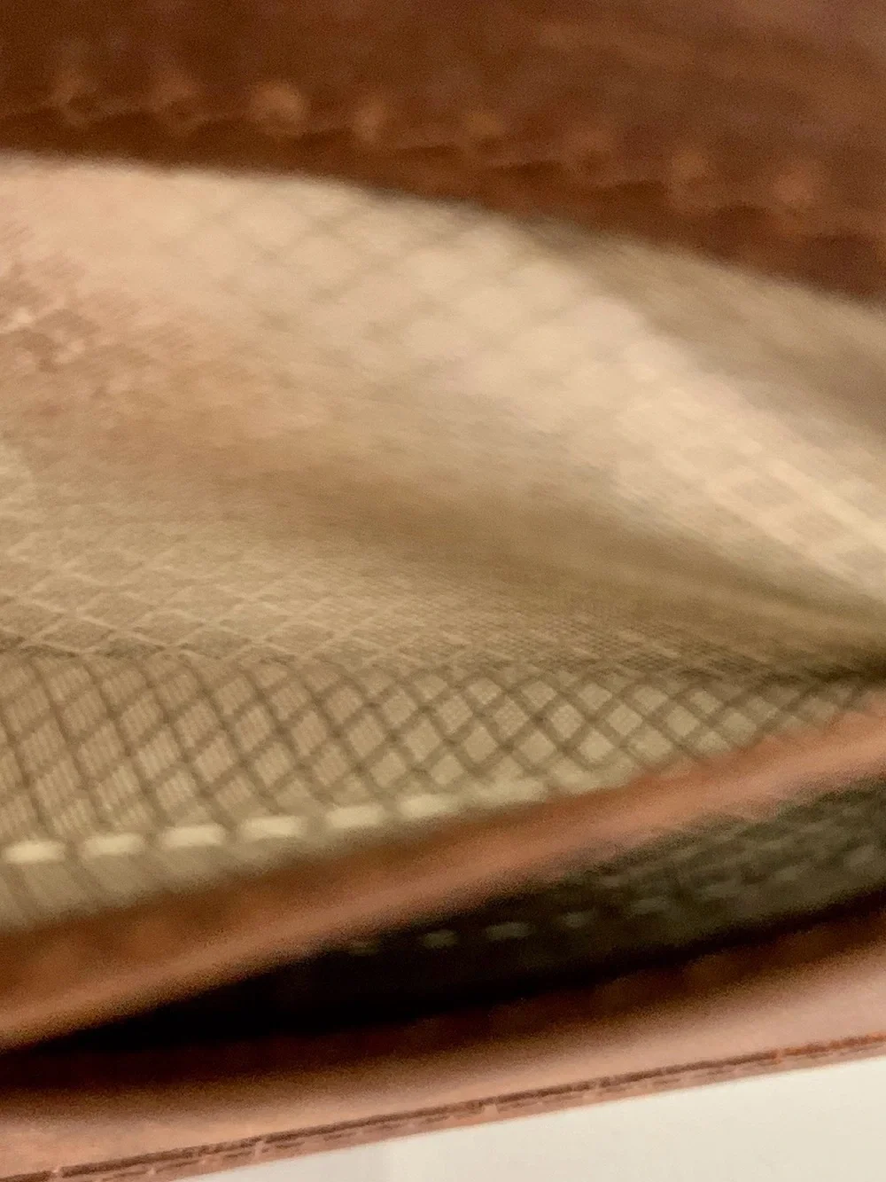 Johnston & Murphy Brown Leather Bi-Fold RFID Card & ID Wallet